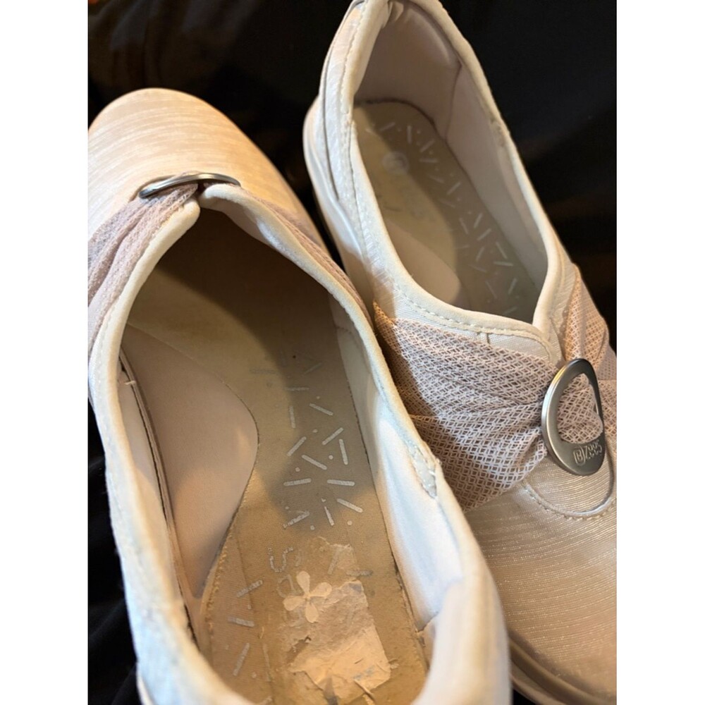 Bzees Women's Slip-On Sneakers in white - Picture 6 of 6
